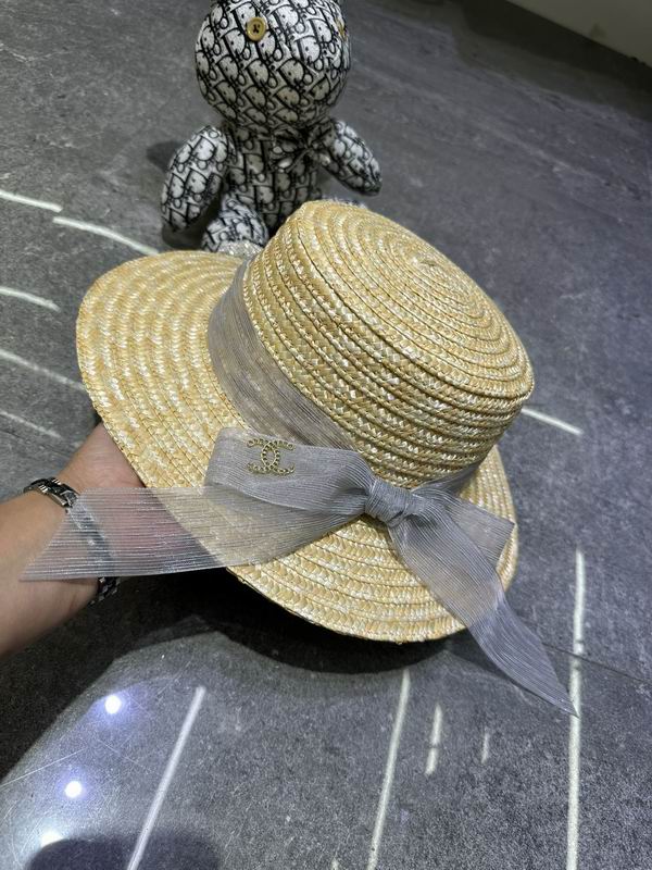 Chanel Top Hat dx38